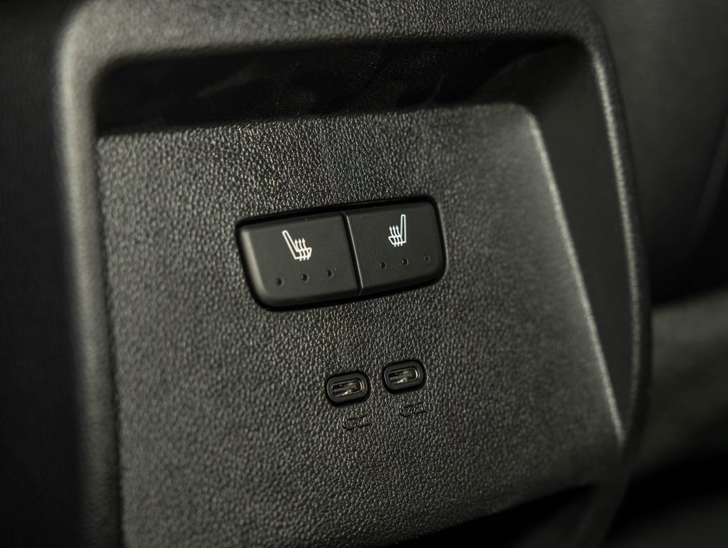 2025 Chevrolet Equinox EV in St-Jérôme, Quebec - 26 - w1024h768px