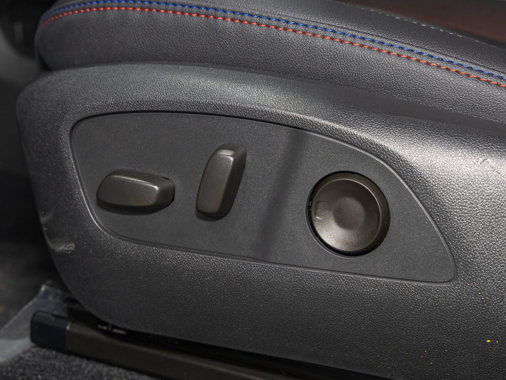 2025 Chevrolet Equinox EV in St-Jérôme, Quebec - 23 - w1024h768px