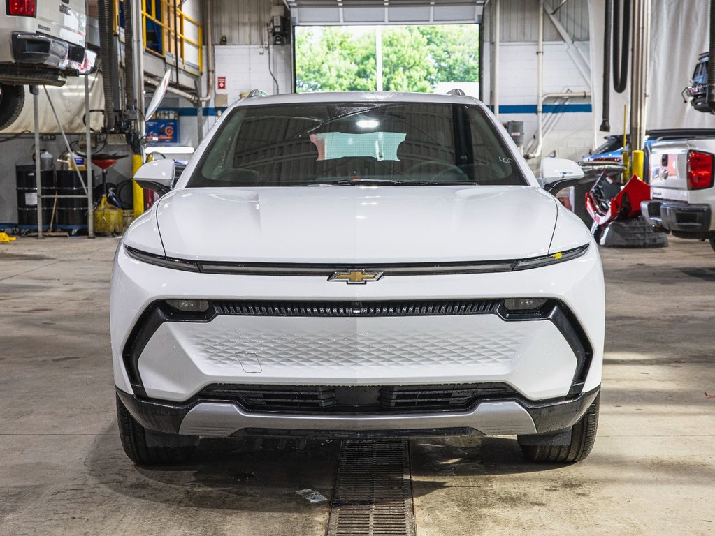 Chevrolet Equinox EV  2025 à St-Jérôme, Québec - 2 - w1024h768px