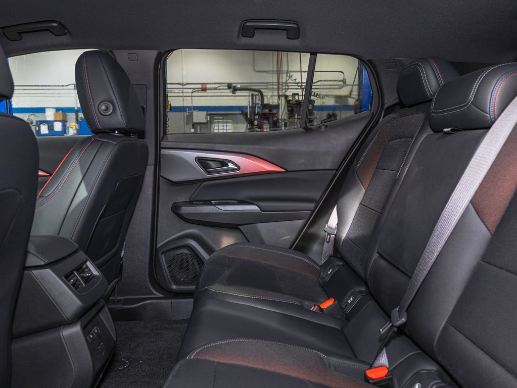 Chevrolet Equinox EV  2025 à St-Jérôme, Québec - 27 - w1024h768px