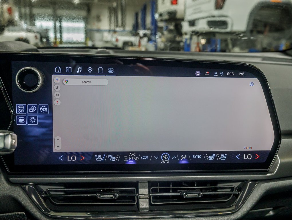 2025 Chevrolet Equinox EV in St-Jérôme, Quebec - 5 - w1024h768px