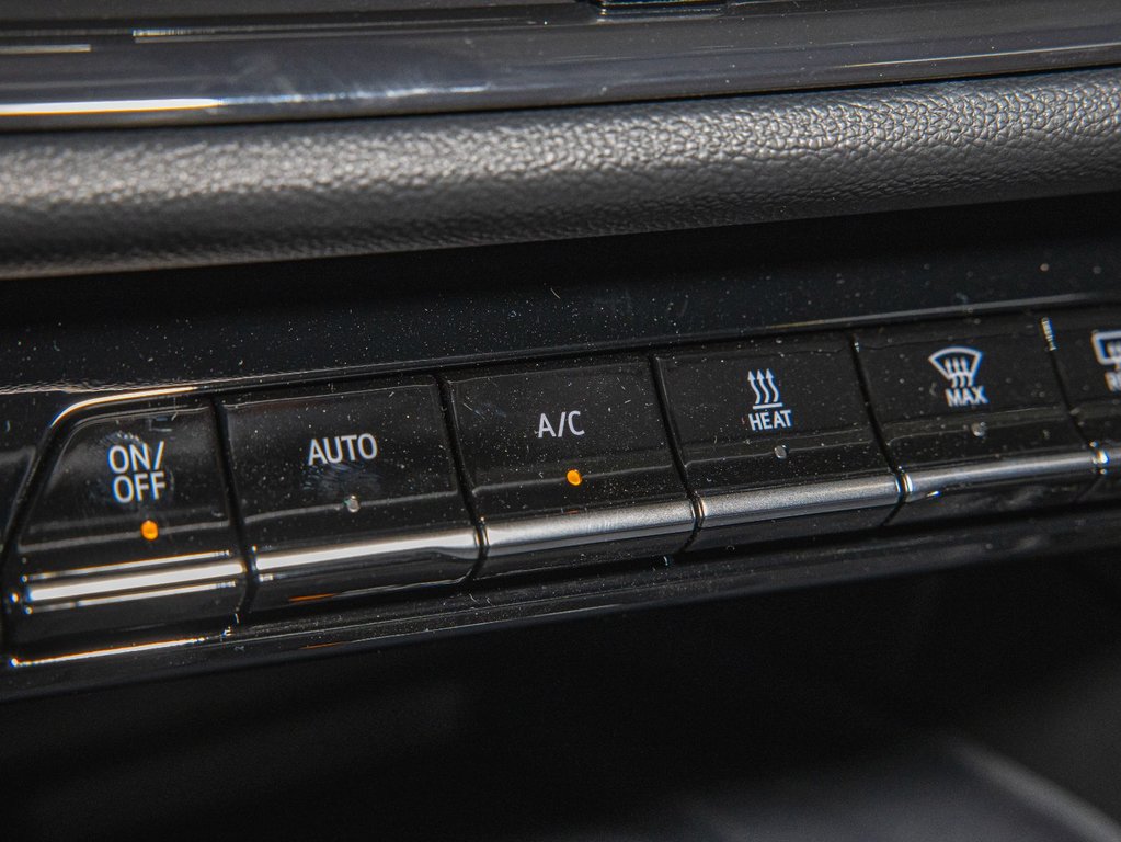 2025 Chevrolet Equinox EV in St-Jérôme, Quebec - 23 - w1024h768px