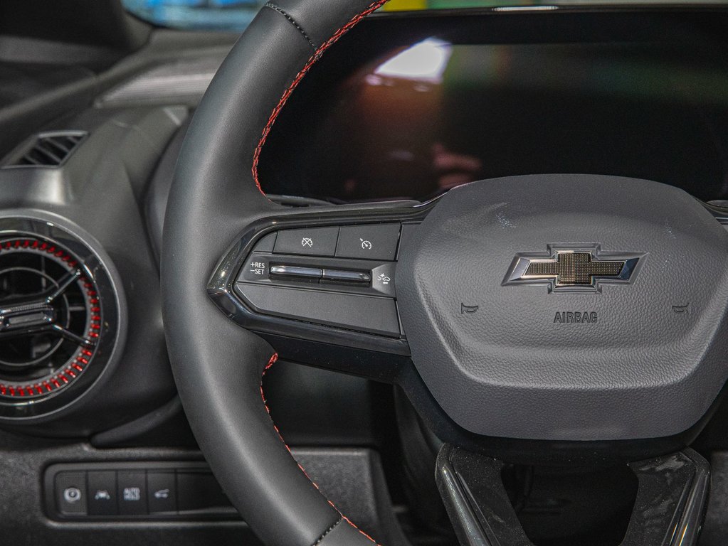 2025 Chevrolet Equinox EV in St-Jérôme, Quebec - 15 - w1024h768px
