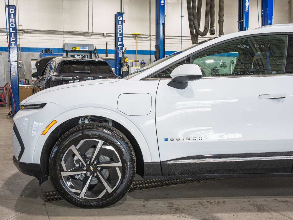 Chevrolet Equinox EV  2025 à St-Jérôme, Québec - 32 - w1024h768px
