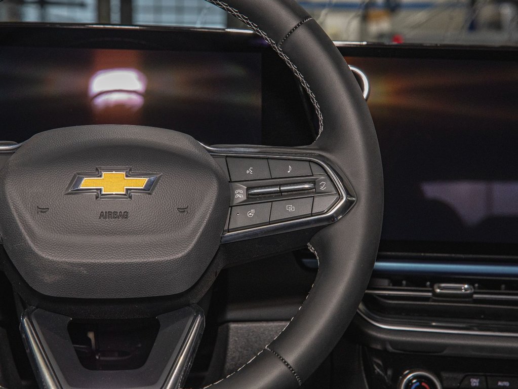 Chevrolet Equinox EV  2025 à St-Jérôme, Québec - 16 - w1024h768px
