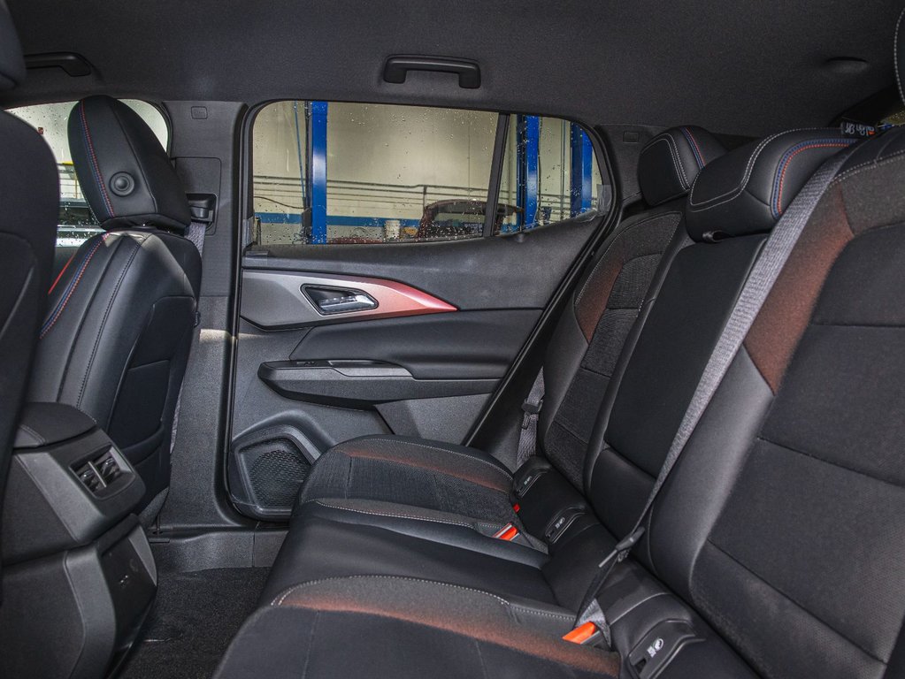 Chevrolet Equinox EV  2025 à St-Jérôme, Québec - 28 - w1024h768px