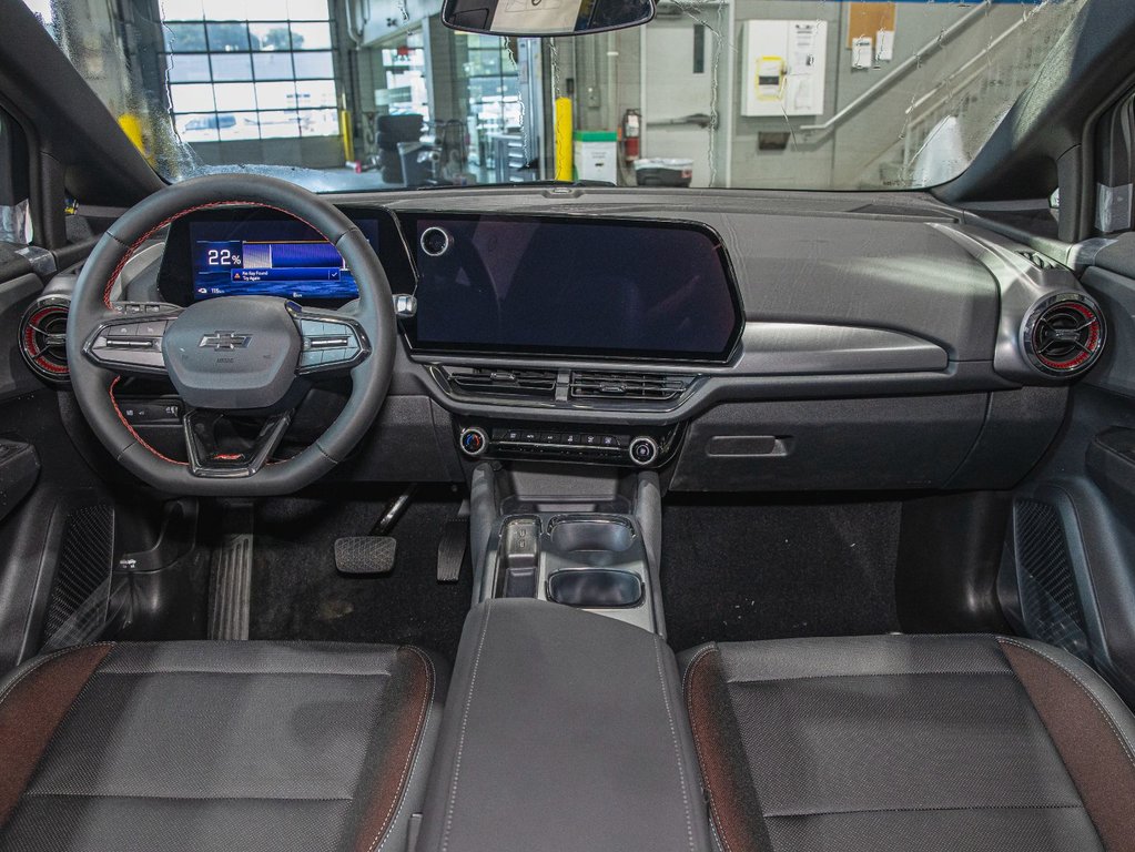 Chevrolet Equinox EV  2025 à St-Jérôme, Québec - 4 - w1024h768px