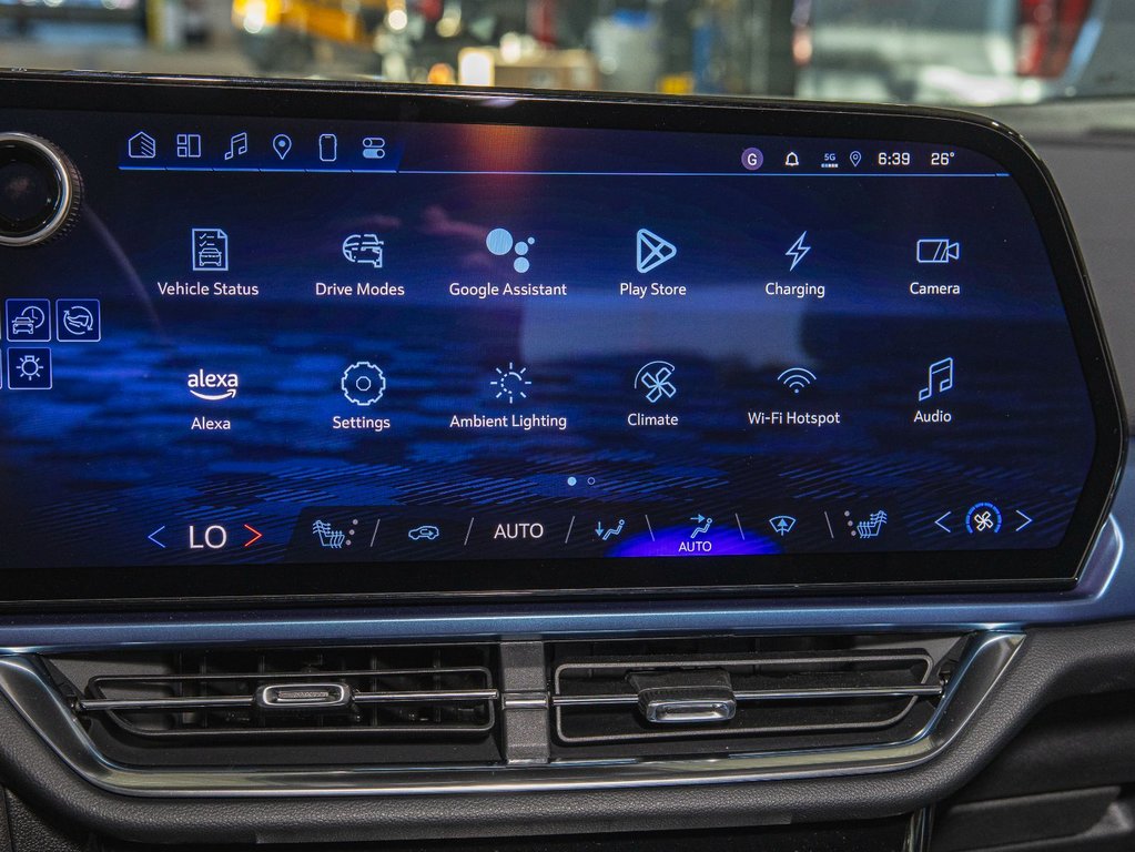 Chevrolet Equinox EV  2025 à St-Jérôme, Québec - 18 - w1024h768px