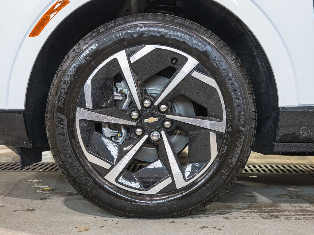 2025 Chevrolet Equinox EV in St-Jérôme, Quebec - 34 - w1024h768px