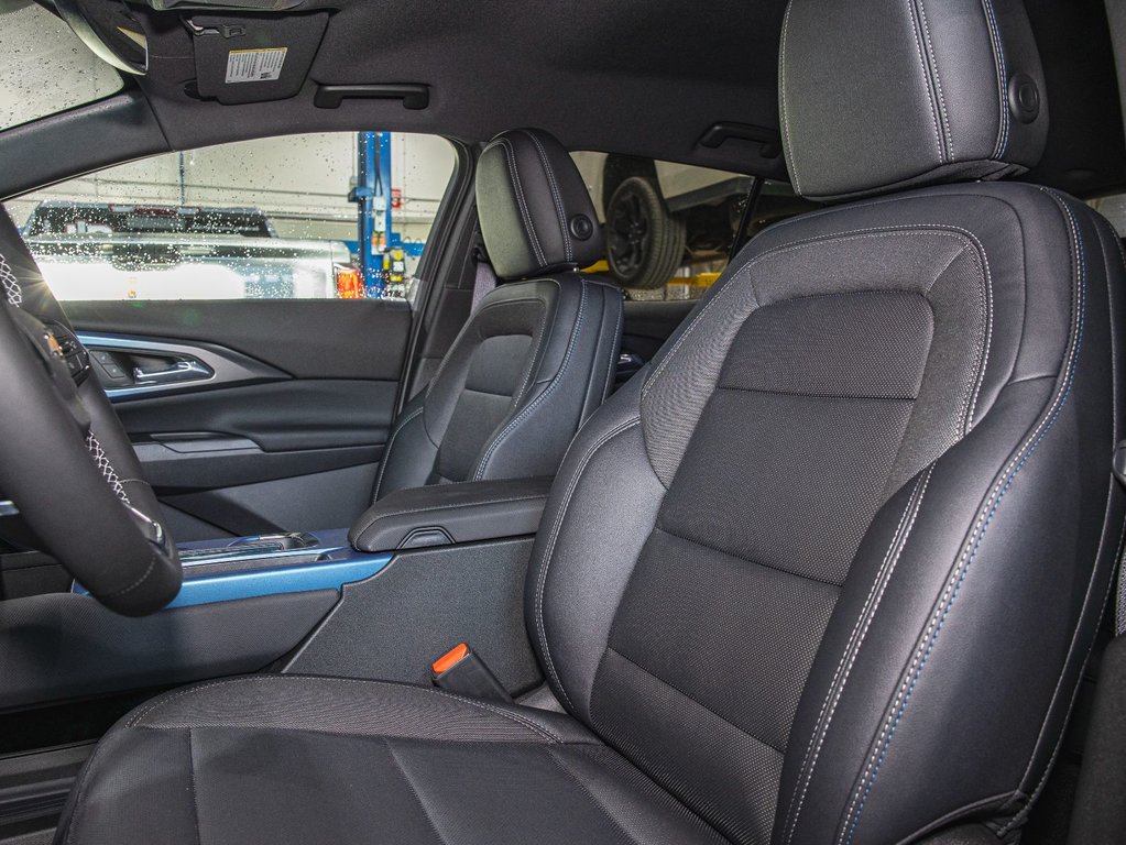 2025 Chevrolet Equinox EV in St-Jérôme, Quebec - 11 - w1024h768px