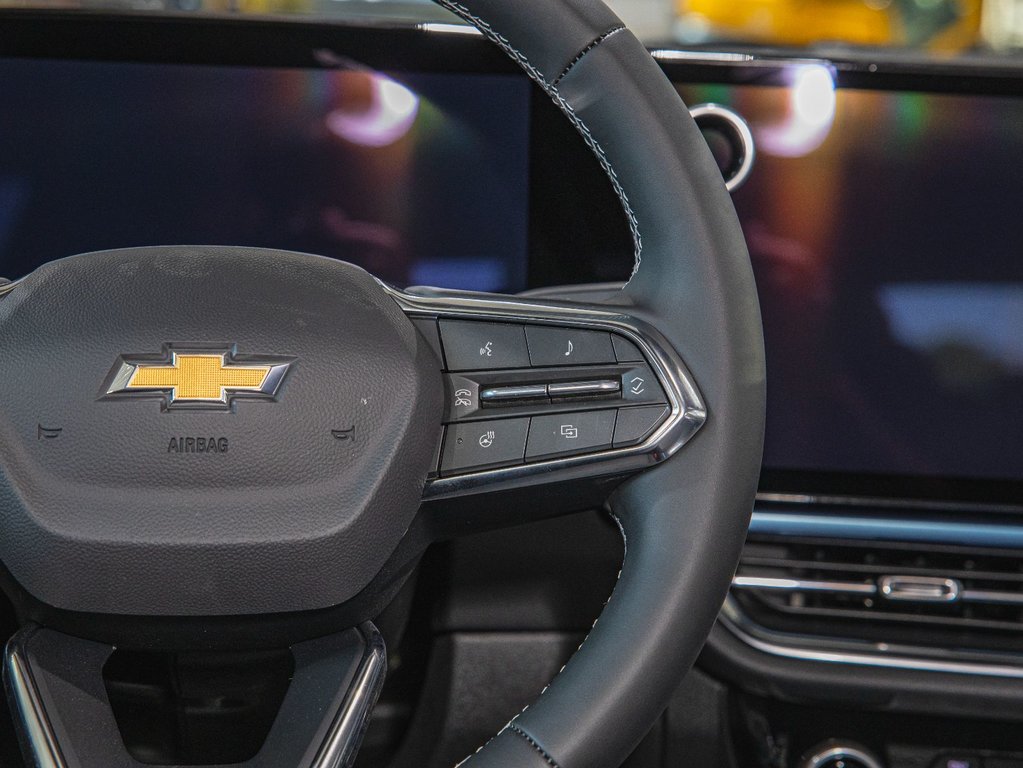 2025 Chevrolet Equinox EV in St-Jérôme, Quebec - 16 - w1024h768px