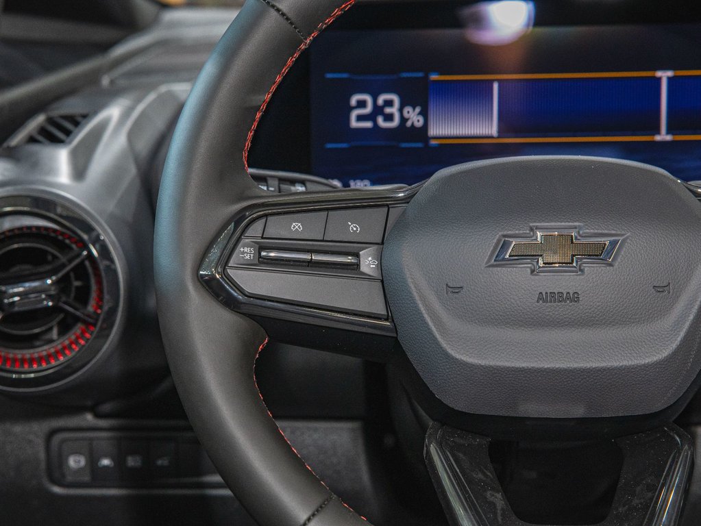 2025 Chevrolet Equinox EV in St-Jérôme, Quebec - 15 - w1024h768px