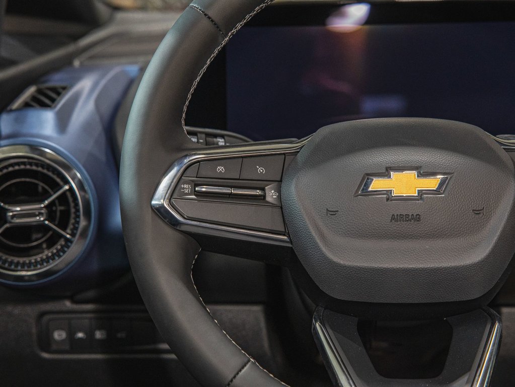 2025 Chevrolet Equinox EV in St-Jérôme, Quebec - 15 - w1024h768px