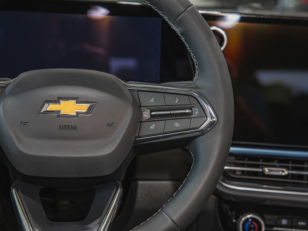 2025 Chevrolet Equinox EV in St-Jérôme, Quebec - 16 - w1024h768px