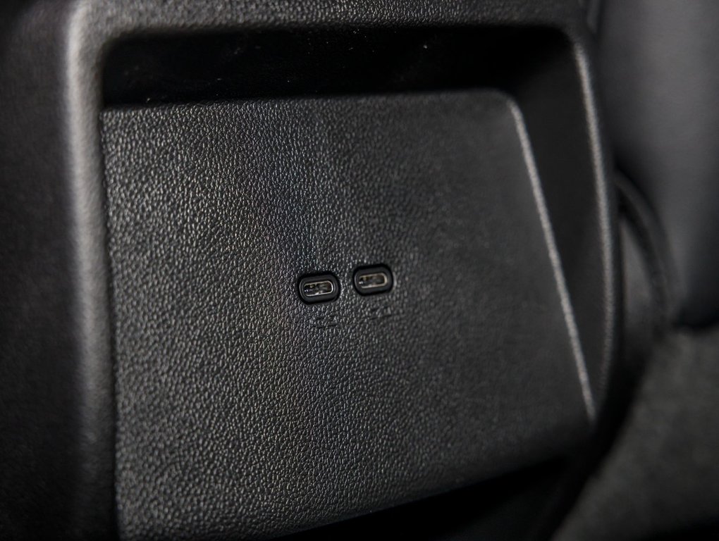 2025 Chevrolet Equinox EV in St-Jérôme, Quebec - 28 - w1024h768px