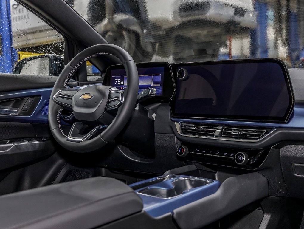 2025 Chevrolet Equinox EV in St-Jérôme, Quebec - 26 - w1024h768px