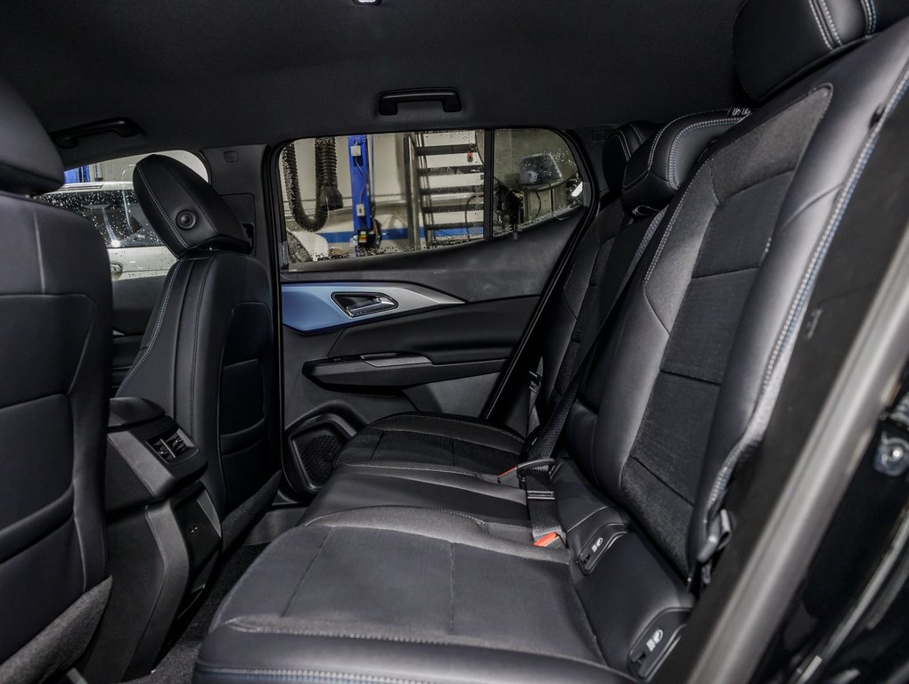 2025 Chevrolet Equinox EV in St-Jérôme, Quebec - 27 - w1024h768px