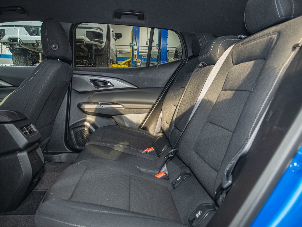 Chevrolet Equinox EV  2025 à St-Jérôme, Québec - 27 - w1024h768px