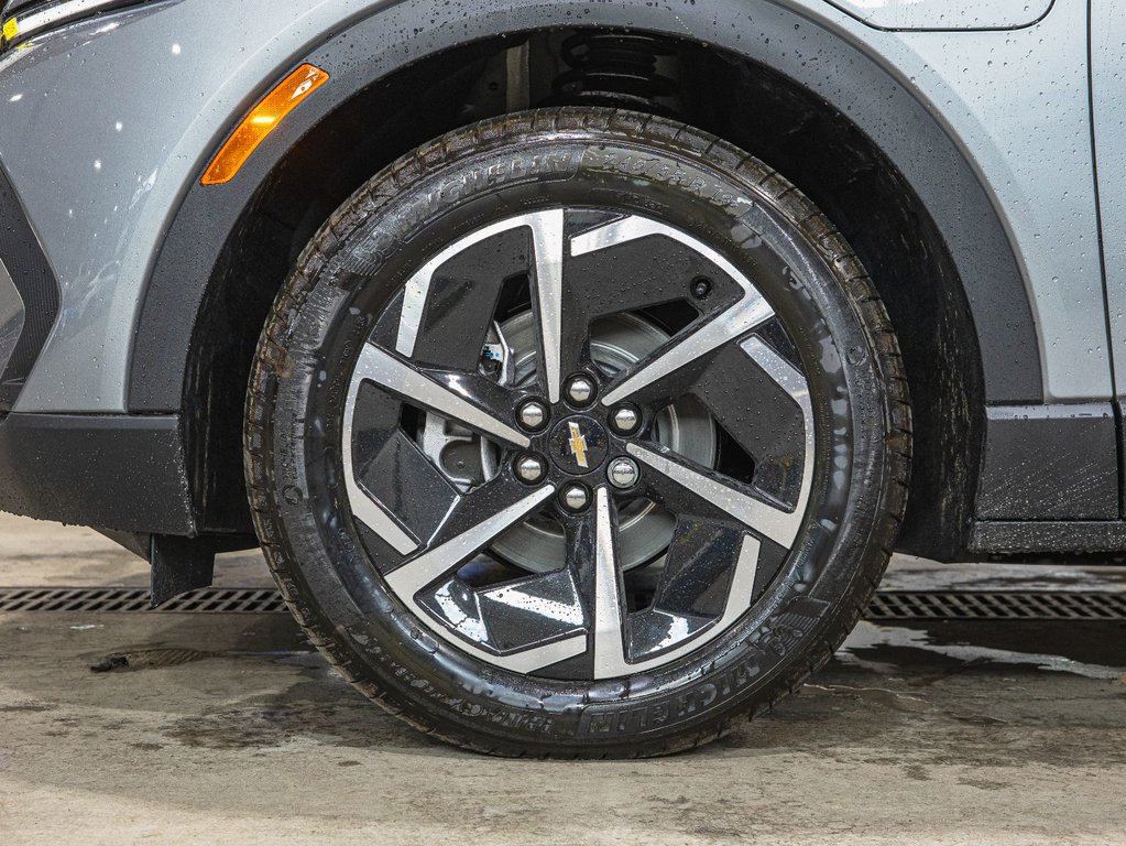 2025 Chevrolet Equinox EV in St-Jérôme, Quebec - 31 - w1024h768px