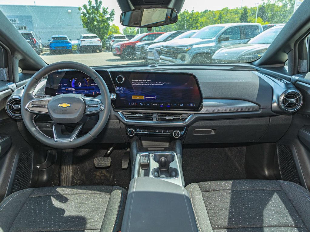 2025 Chevrolet Equinox EV in St-Jérôme, Quebec - 4 - w1024h768px