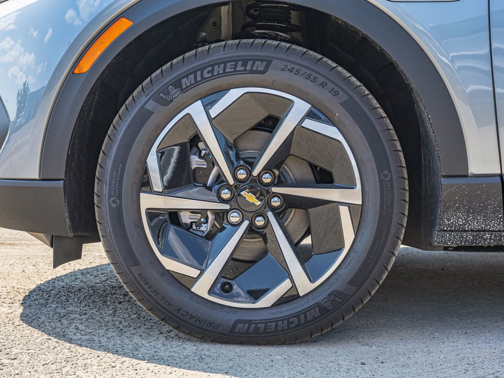 2025 Chevrolet Equinox EV in St-Jérôme, Quebec - 33 - w1024h768px