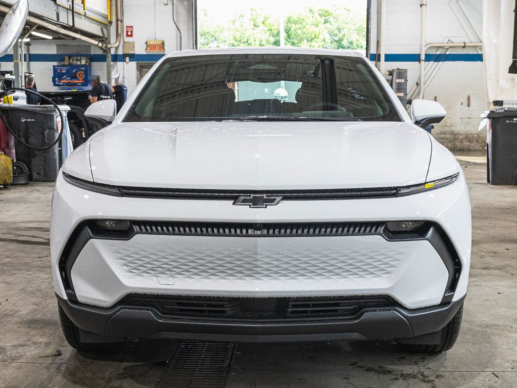 Chevrolet Equinox EV  2025 à St-Jérôme, Québec - 2 - w1024h768px