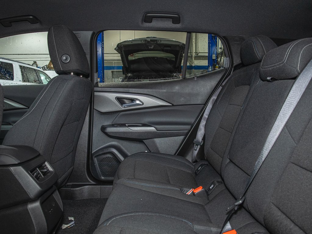 Chevrolet Equinox EV  2025 à St-Jérôme, Québec - 27 - w1024h768px