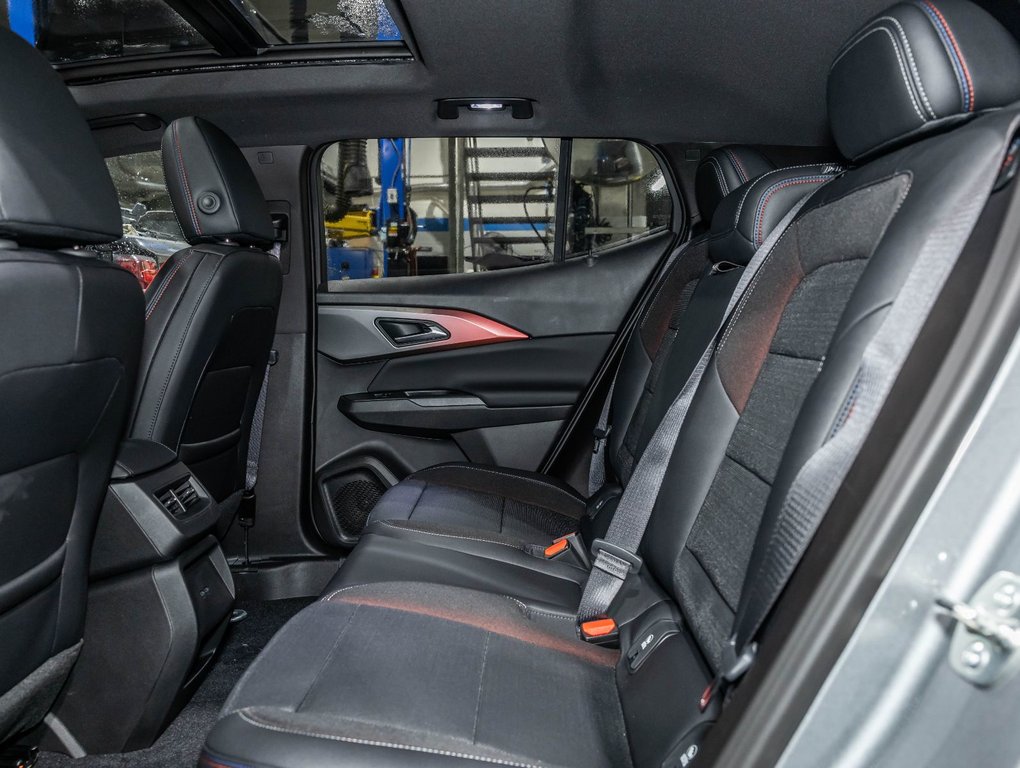 2025 Chevrolet Equinox EV in St-Jérôme, Quebec - 28 - w1024h768px