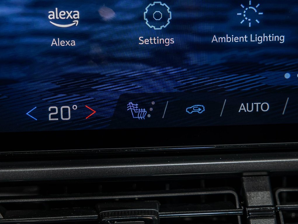 2025 Chevrolet Equinox EV in St-Jérôme, Quebec - 22 - w1024h768px