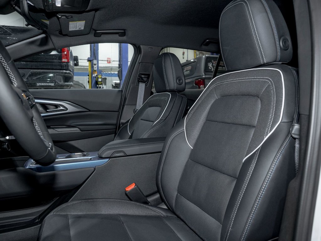 2025 Chevrolet Equinox EV in St-Jérôme, Quebec - 11 - w1024h768px