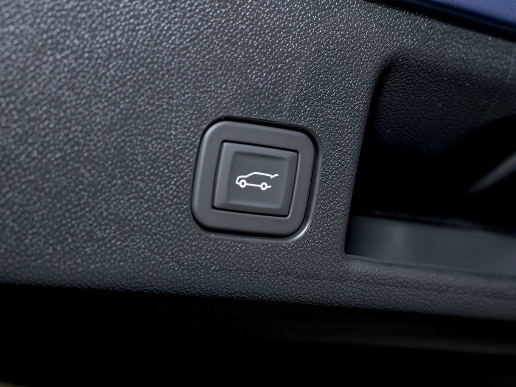 Chevrolet Equinox EV  2026 à St-Jérôme, Québec - 32 - w1024h768px