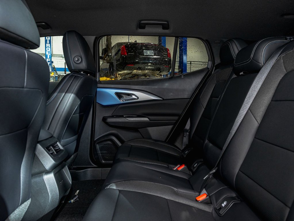 2026 Chevrolet Equinox EV in St-Jérôme, Quebec - 28 - w1024h768px