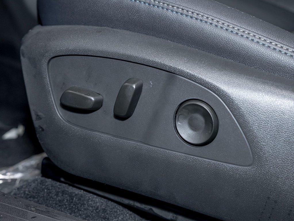 2026 Chevrolet Equinox EV in St-Jérôme, Quebec - 23 - w1024h768px