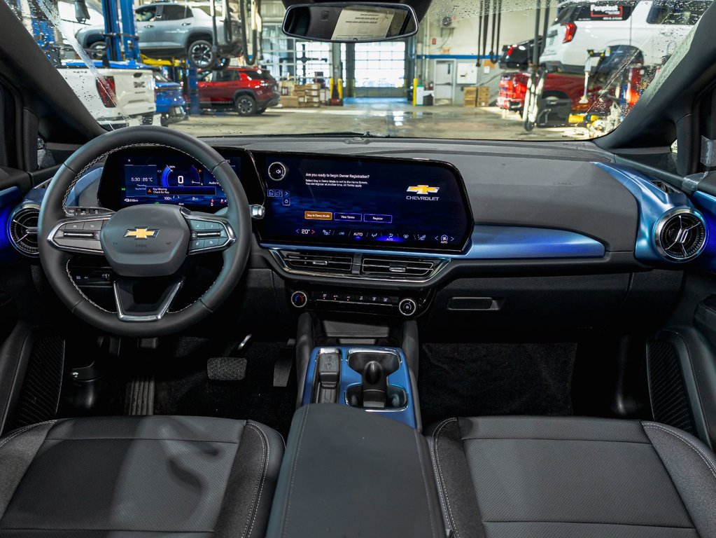 Chevrolet Equinox EV  2026 à St-Jérôme, Québec - 4 - w1024h768px