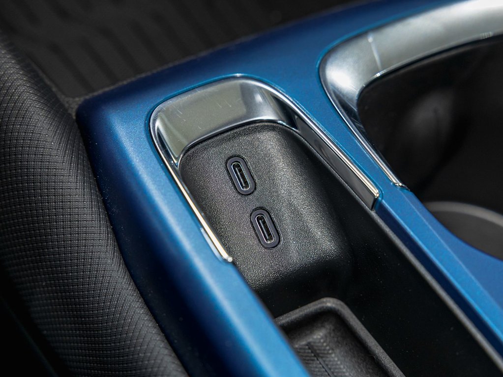 Chevrolet Equinox EV  2026 à St-Jérôme, Québec - 25 - w1024h768px