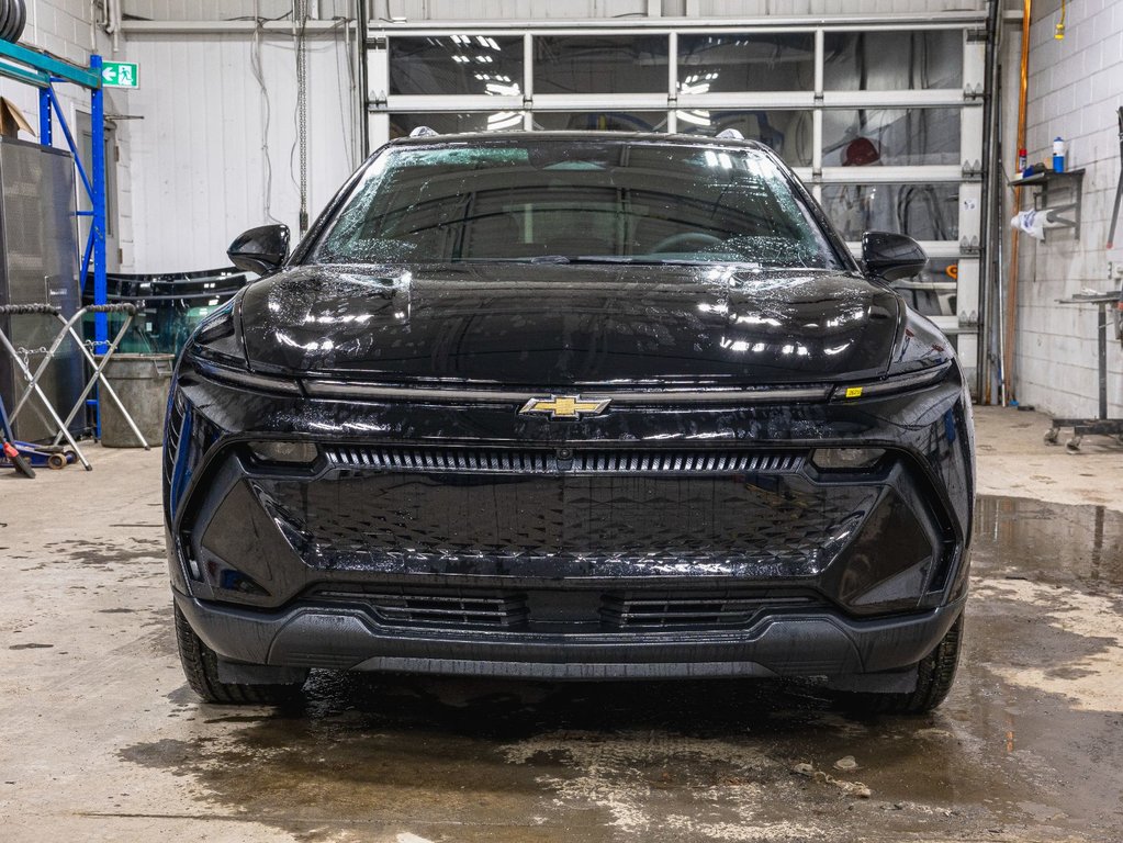 Chevrolet Equinox EV  2026 à St-Jérôme, Québec - 2 - w1024h768px