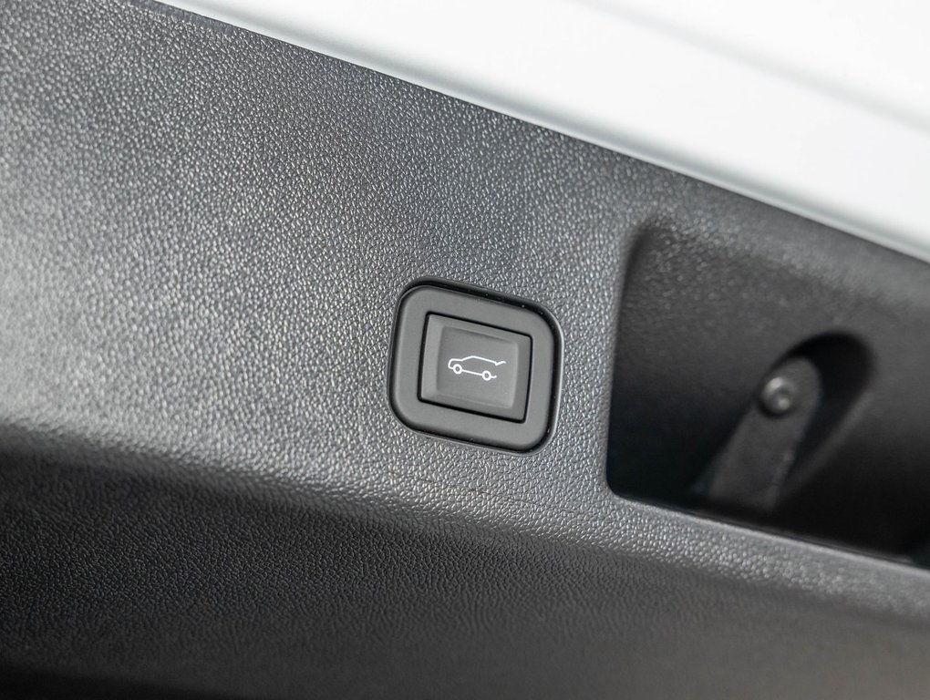 Chevrolet Equinox EV  2026 à St-Jérôme, Québec - 31 - w1024h768px