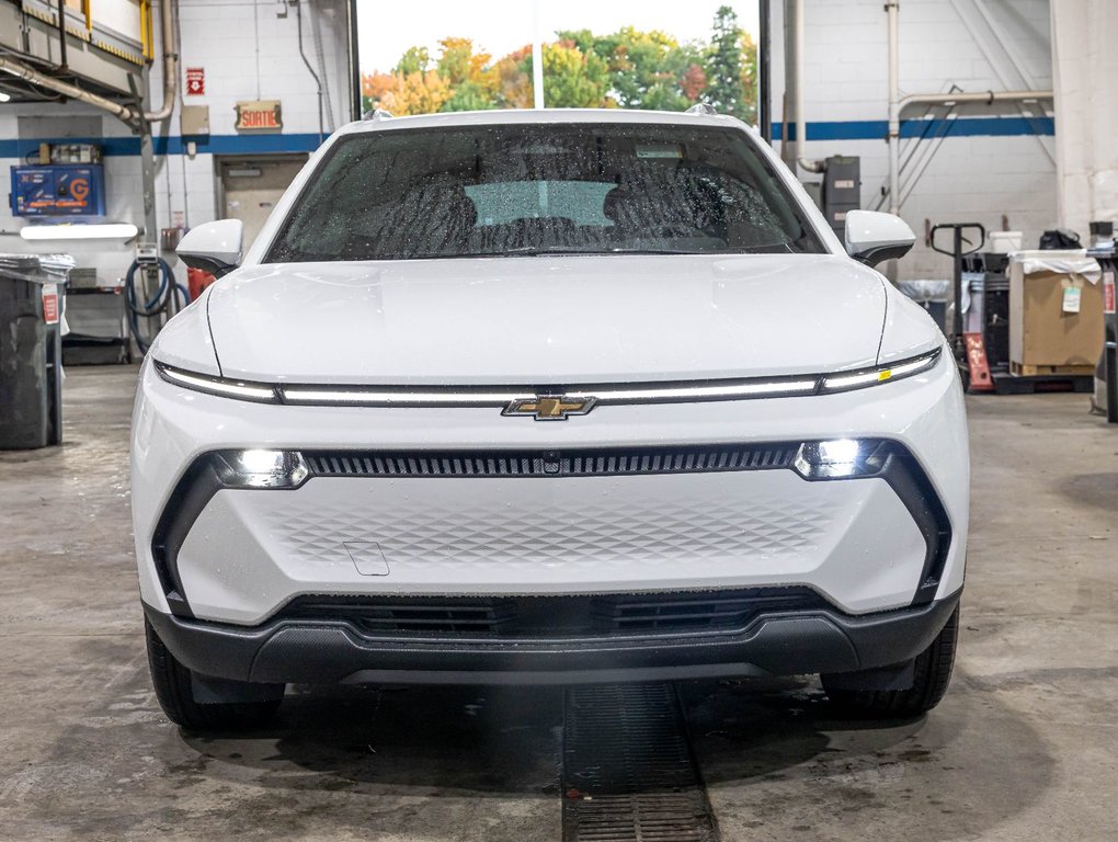 Chevrolet Equinox EV  2026 à St-Jérôme, Québec - 2 - w1024h768px