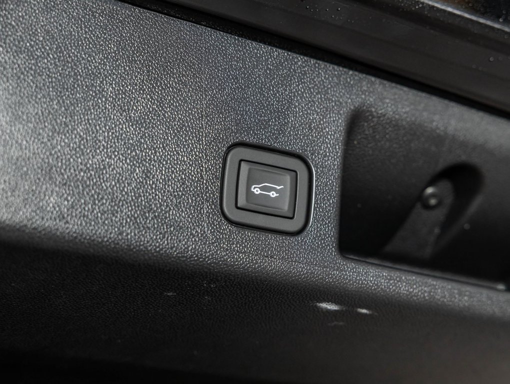 Chevrolet Equinox EV  2026 à St-Jérôme, Québec - 30 - w1024h768px