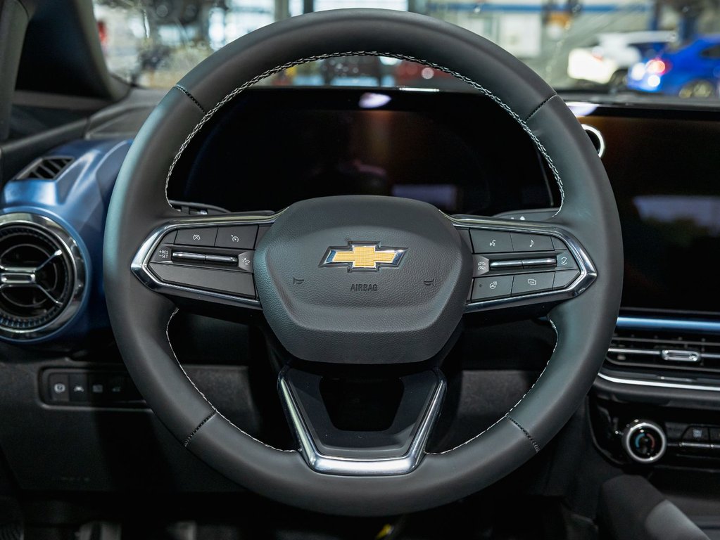 Chevrolet Equinox EV  2026 à St-Jérôme, Québec - 13 - w1024h768px