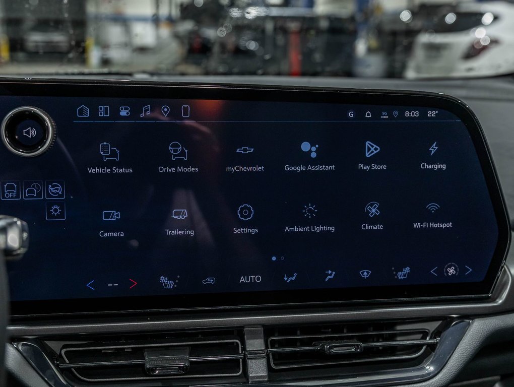 Chevrolet Equinox EV  2026 à St-Jérôme, Québec - 17 - w1024h768px