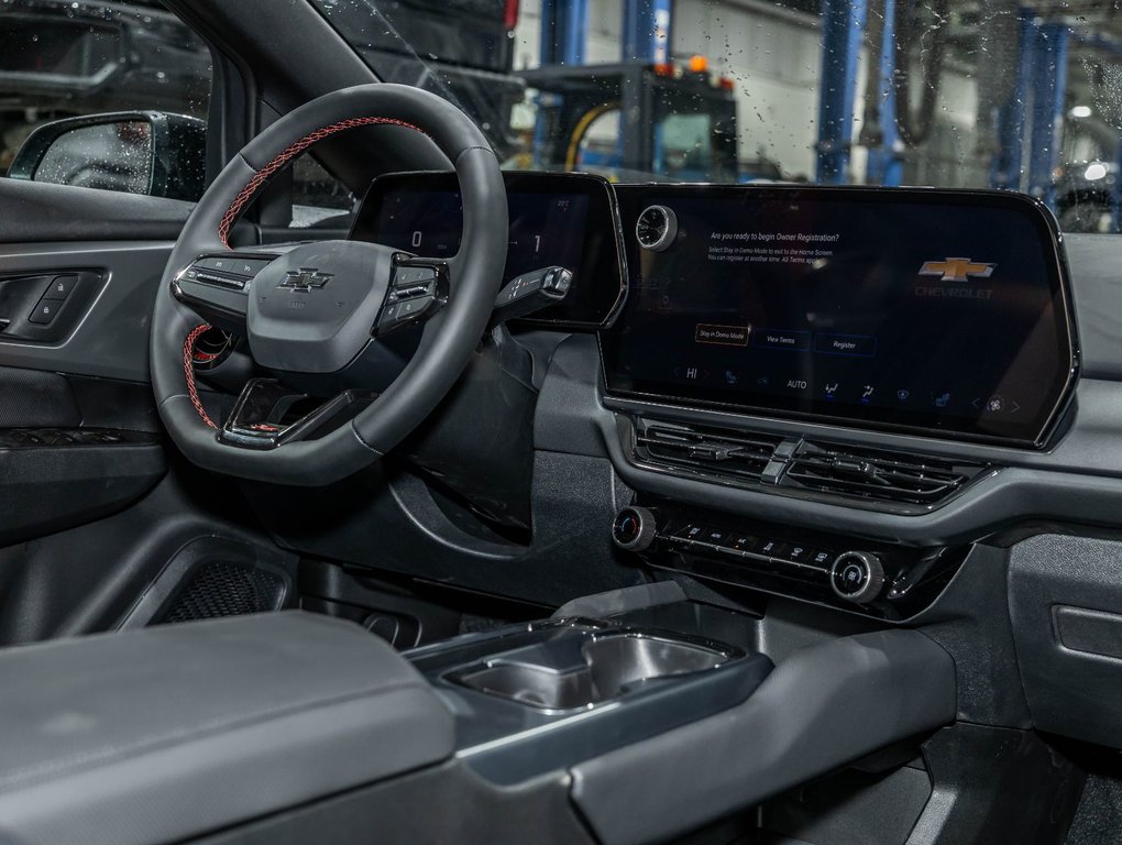 Chevrolet Equinox EV  2026 à St-Jérôme, Québec - 26 - w1024h768px