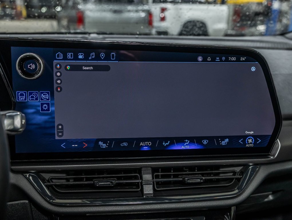 Chevrolet Equinox EV  2026 à St-Jérôme, Québec - 17 - w1024h768px