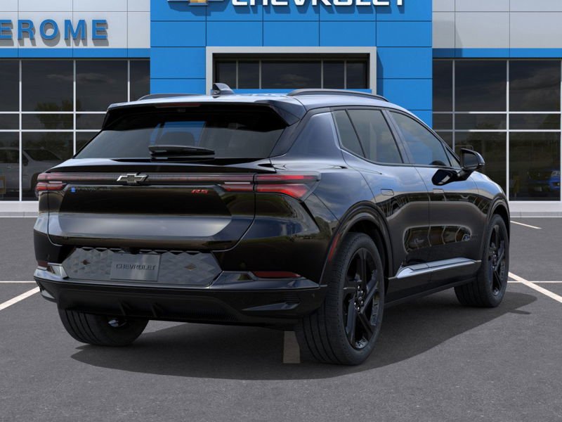 Chevrolet Equinox EV  2026 à St-Jérôme, Québec - 4 - w1024h768px
