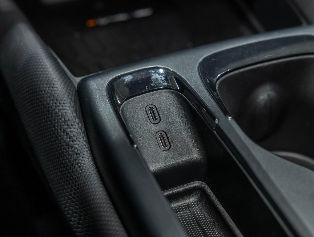 Chevrolet Equinox EV  2026 à St-Jérôme, Québec - 25 - w1024h768px