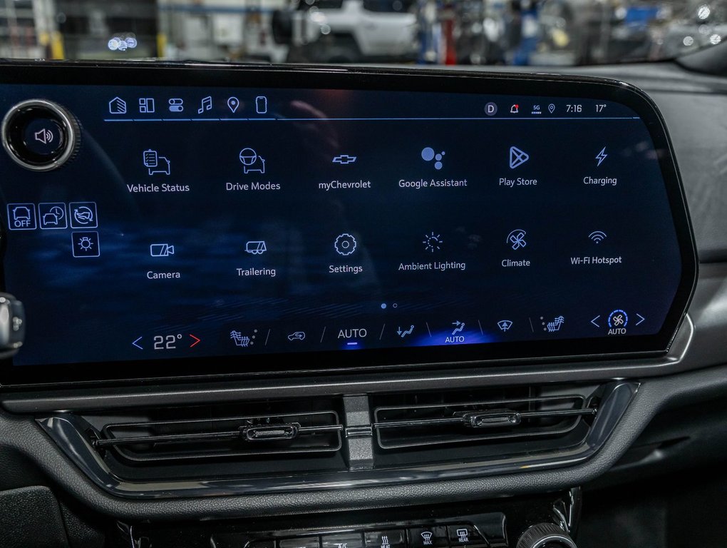 Chevrolet Equinox EV  2026 à St-Jérôme, Québec - 17 - w1024h768px