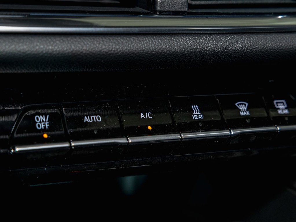 Chevrolet Equinox EV  2026 à St-Jérôme, Québec - 22 - w1024h768px