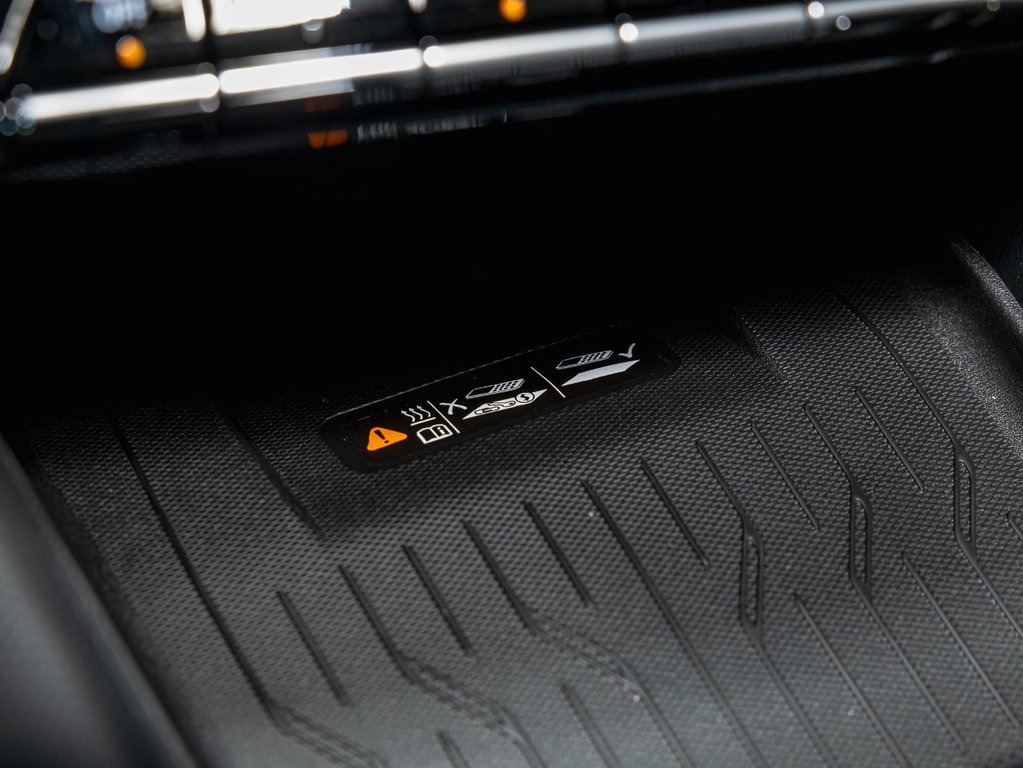 Chevrolet Equinox EV  2026 à St-Jérôme, Québec - 26 - w1024h768px