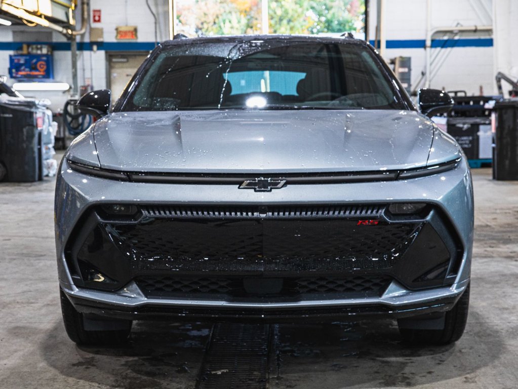 Chevrolet Equinox EV  2026 à St-Jérôme, Québec - 2 - w1024h768px