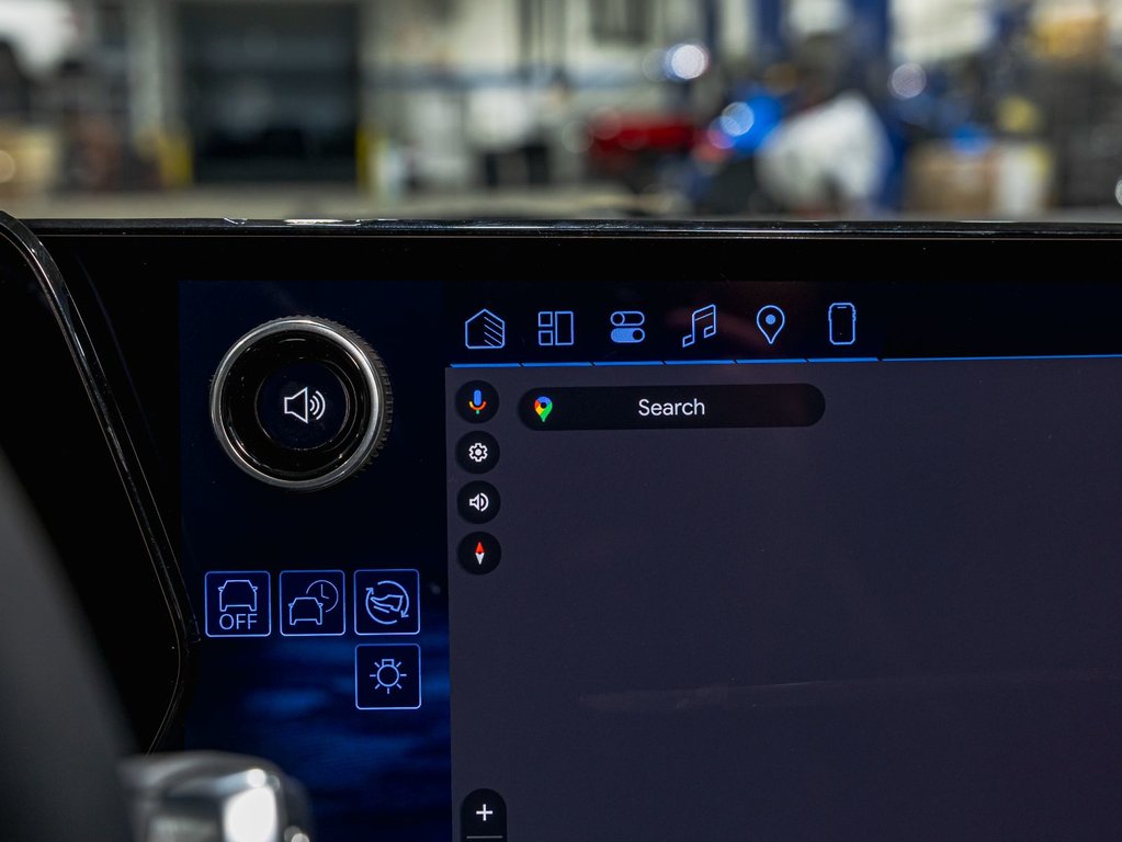 Chevrolet Equinox EV  2026 à St-Jérôme, Québec - 17 - w1024h768px